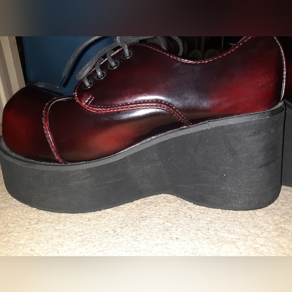 SOLD - Picture 4 of 5